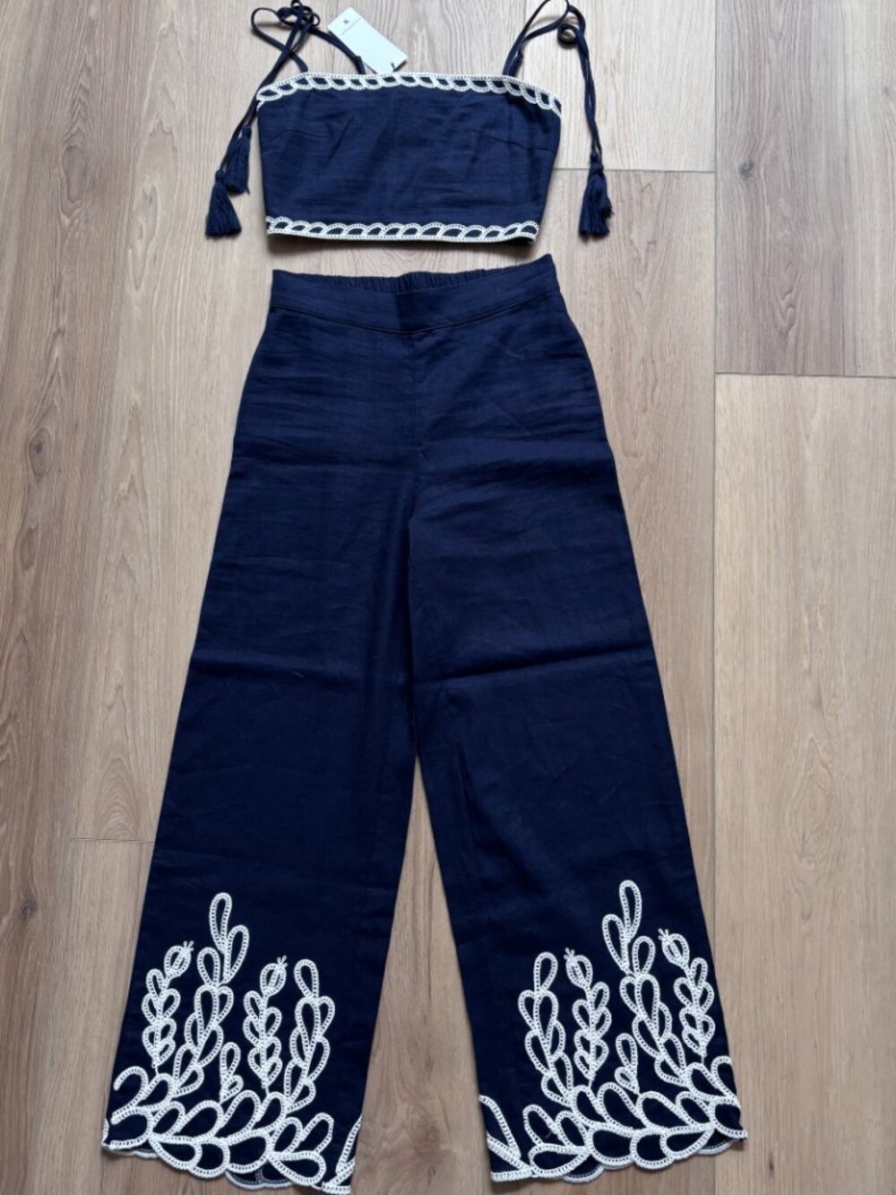 Christian Lacroix - NWT XS Women's Navy Linen blend embroidered 2 piece set - Picture 7 of 11